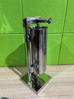 Ruční plnička klobásy 3L - 6