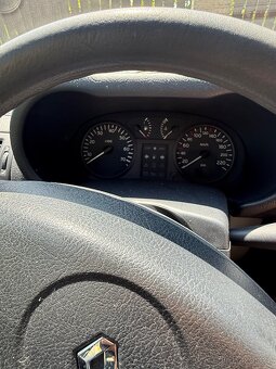 Renault Clio 1.2 - 6