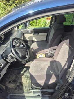 Peugeot 807 - 6
