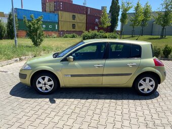 Renault Megane 1.6 i - 6