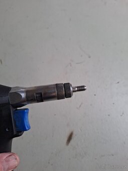Kleště na nýtovací matice - 6