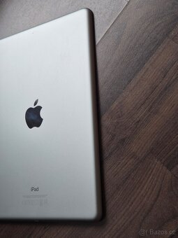 Apple iPad 5. generace 32gb - 6