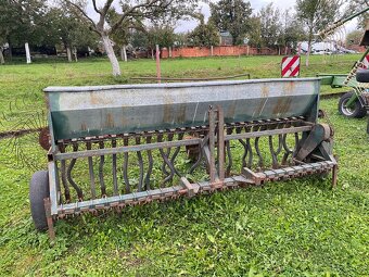 Secí stroj Roudnicky 3m - 6