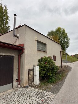 Pronájem garáže - Semily - Cihlářská ul. - 6