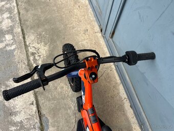 KTM SX-E 1.12 dětské elektrické odrážedlo - 6