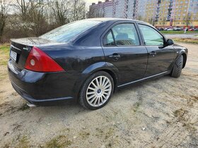 Ford Mondeo ST220 - 6