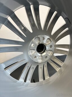 Letní ☀️ Alu kola Canopus, Škoda Superb 3, 5x112 r19 - 6