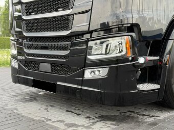 Scania S500 - tahač návěsů s kompresorem - 6