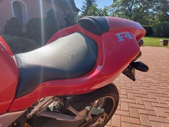 MV Agusta F4 750 - 6