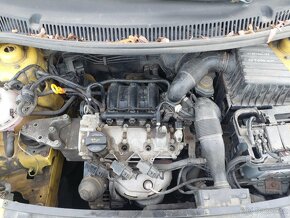 Volkswagen Fox - 6