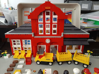 LEGO Train 9V Train Station +návod - 6