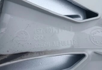 Poklice Škoda 16" - Sada 4ks TOP stav - 6