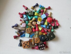 Hra DOMINO a hrací kostky a figurky - 6