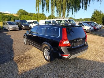 Volvo XC70 2.4 5D AWD - 6