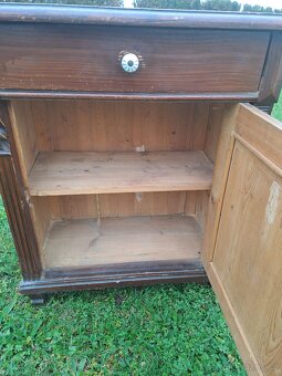 starožitná komoda - stolek - na chalupu - 6