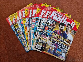 Časopisy ProFootball, Hattrick, ročenky, plakáty - 6