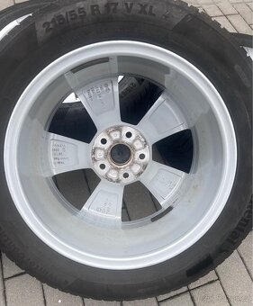 Superb - 17" Triton + zimní 215/55 R17 Continental 7mm - 6