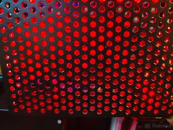 Prodám Sapphire hd 6670 1gb ddr5 - 6