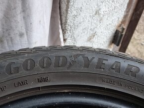Celoroční pneu Goodyear 235 50 18 - 6