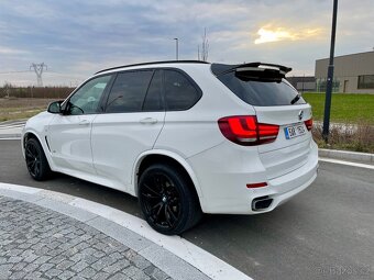 BMW X5 3.0d M-paket - 6