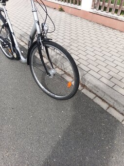 Dámské městské kolo 28" zn.C. - 6