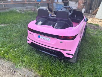Dětské elektrické autíčko - 6