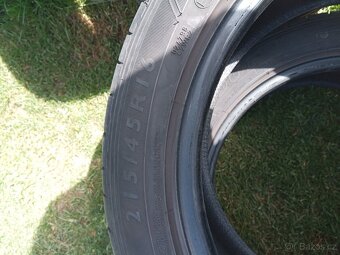 Dunlop 215/45/16 - 6