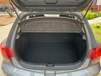 Mazda 3 1,4 - 6