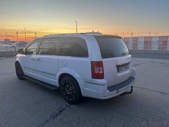 Chrysler Voyager - 6