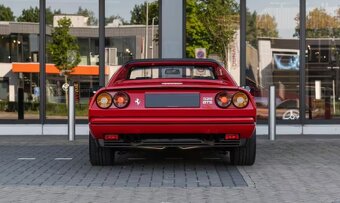 Ferrari 328 GTS - 6