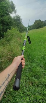 Sumcové pruty Delphin monstro 2,1m 250g + - 6