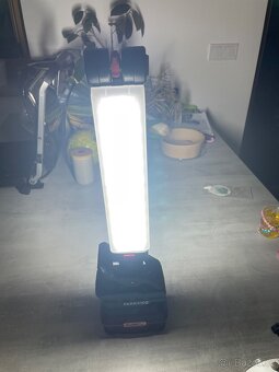 Aku LED Parkside svítidlo s klipem PLKLA 20-Li A1 - 6