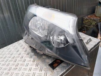 Karoserie na Mercedes Benz Vito 119 CDI 4x4 140 kW 4Matic - 6