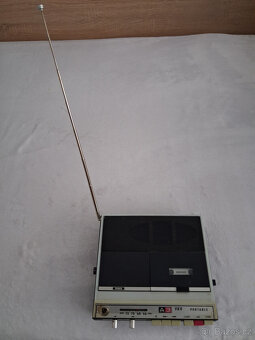 Kazetový magnetofón Tesla A3. - 6