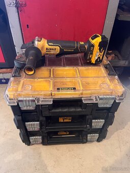 Dewalt aku nářadí - 6