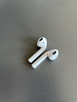 Apple Airpods 2 - 2024 - 6