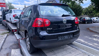 Vůz na náhradní díly VW Golf 5 hatchback 2007 BMY JXP LC9Z - 6