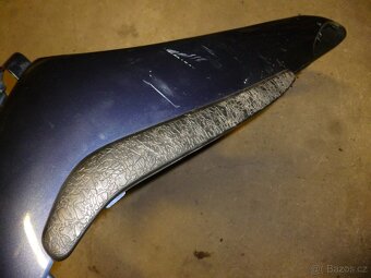Aprilia Scarabeo 125, 150, 200. Maska.  rok 2000 - 6