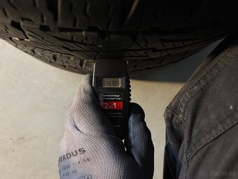 Zimní pneu Bridgestone 215/65R16 - 6