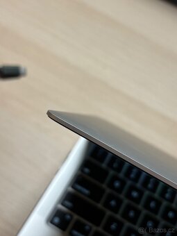 MacBook Air M1 16GB RAM / 1TB SSD, 97% baterie - 6