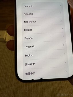 iPhone 15 růžový 128gb - 6
