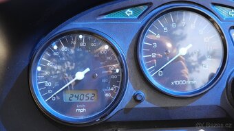 Suzuki GSX 600f Katana - 6