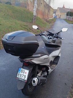 Skútr Honda PCX 125cm³ - 6