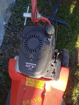 Mulčovač Honda Bravo - sekačka na vysokou trávu - 6