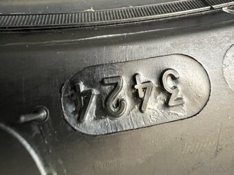 Prodám nové letní pneu Michelin na Mercedes E (W214) - 6