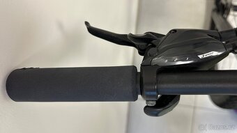 Horské kolo SPECIALIZED, rám M, kola 29, pro jezdce od 165cm - 6