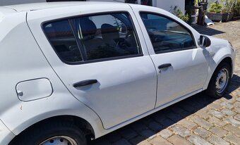 Vyrazna zmena ceny Dacia Sandero 1.4 i r.v. 2009/2010 tazne - 6