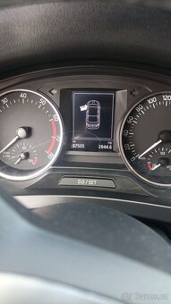 Prodám Škoda Rapid 1,2TSi, Style 81kW,Sedan - 6