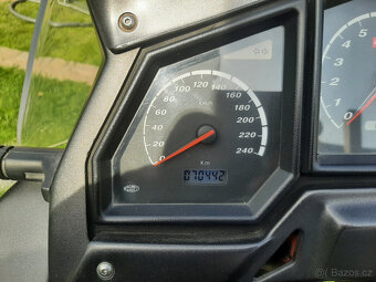 Aprilia Caponord RTV1000ABS - 6
