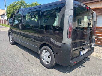 Opel Vivaro 2.5 CDTi 99kw - 6